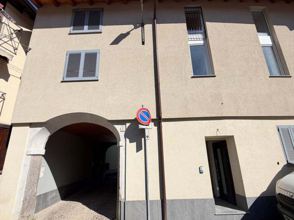 casa indipendente in vendita a Lentate sul Seveso