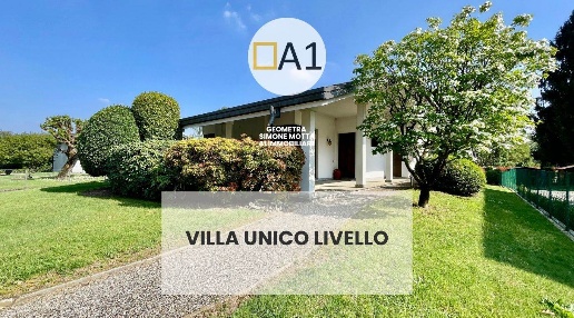 casa indipendente in vendita a Lentate sul Seveso