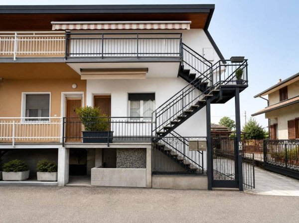 appartamento in vendita a Lentate sul Seveso