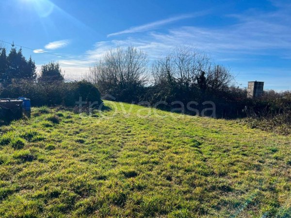 terreno edificabile in vendita a Lentate sul Seveso in zona Copreno