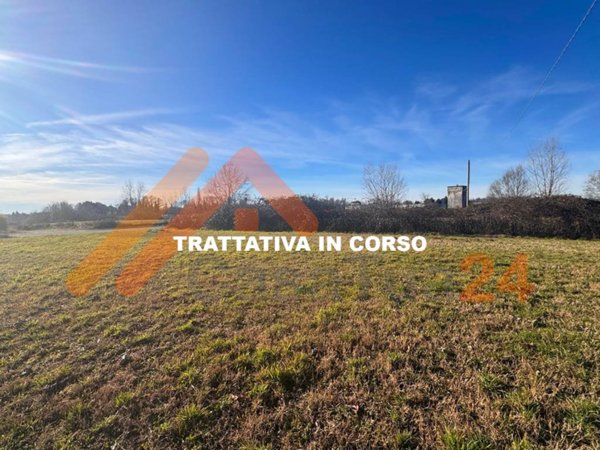 terreno edificabile in vendita a Lentate sul Seveso in zona Copreno