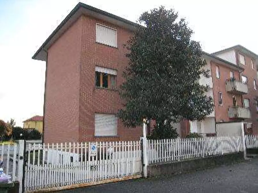 appartamento in vendita a Lentate sul Seveso in zona Camnago