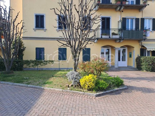 appartamento in vendita a Lentate sul Seveso in zona Mocchirolo