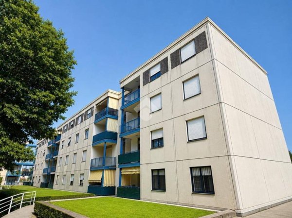 appartamento in vendita a Lentate sul Seveso in zona Copreno