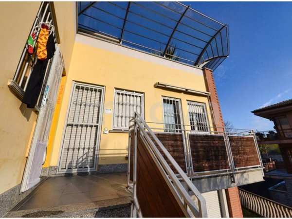 appartamento in vendita a Lentate sul Seveso in zona Camnago