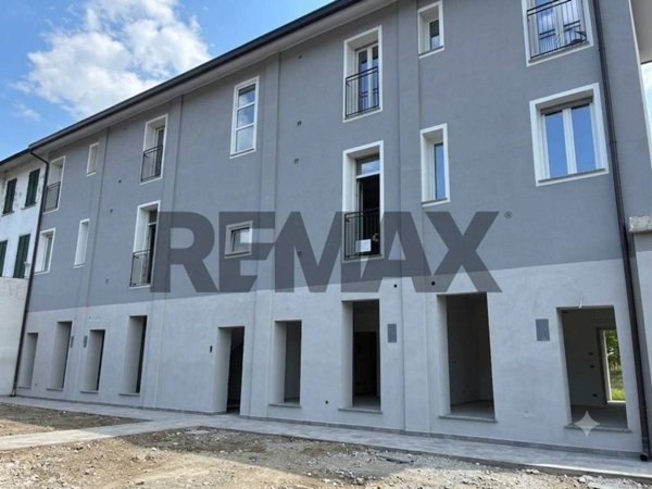 appartamento in vendita a Lentate sul Seveso in zona Camnago