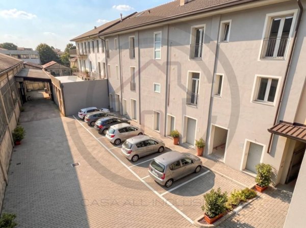 appartamento in vendita a Lentate sul Seveso in zona Camnago
