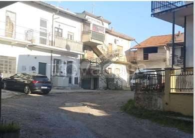 appartamento in vendita a Lentate sul Seveso in zona Copreno