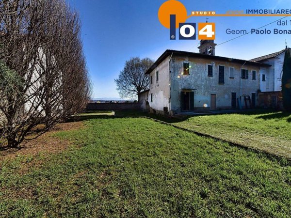 intera palazzina in vendita a Lentate sul Seveso in zona Birago