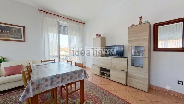 appartamento in vendita a Lentate sul Seveso in zona Mocchirolo