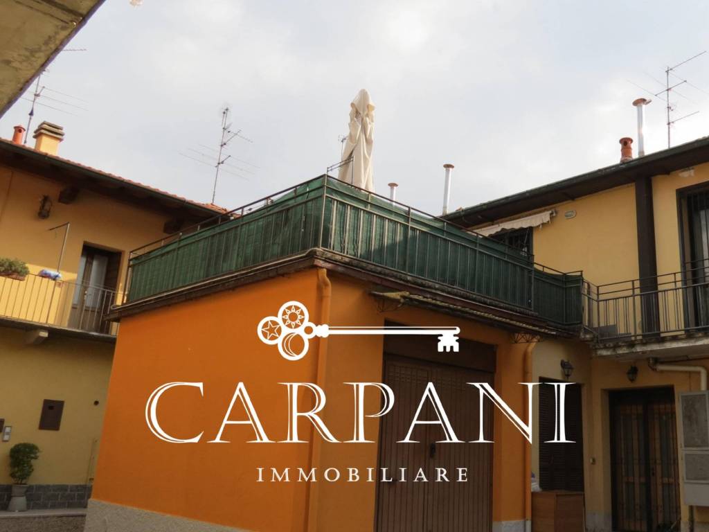 appartamento in vendita a Lentate sul Seveso in zona Mocchirolo
