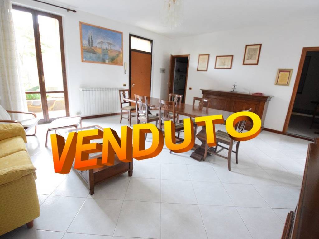 appartamento in vendita a Roncello