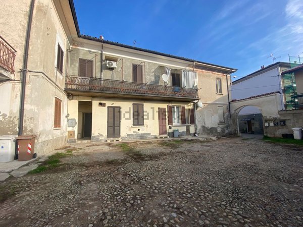 appartamento in vendita a Roncello