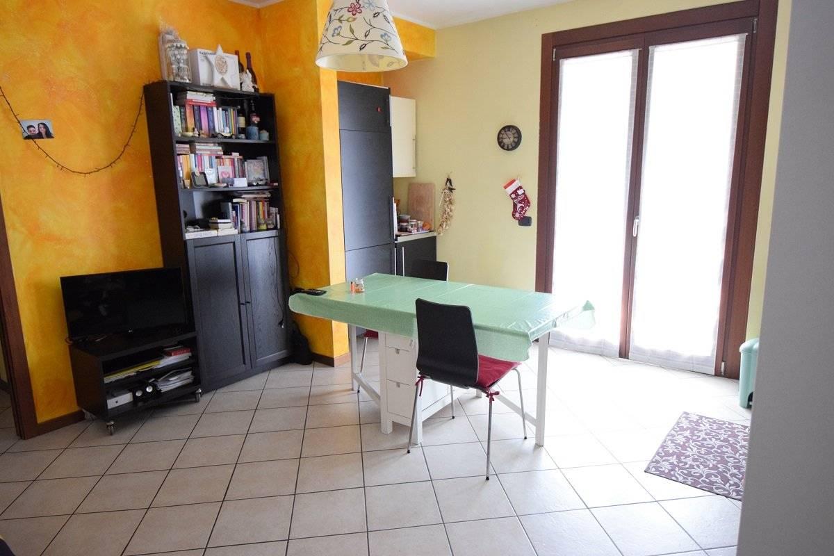 appartamento in vendita a Roncello