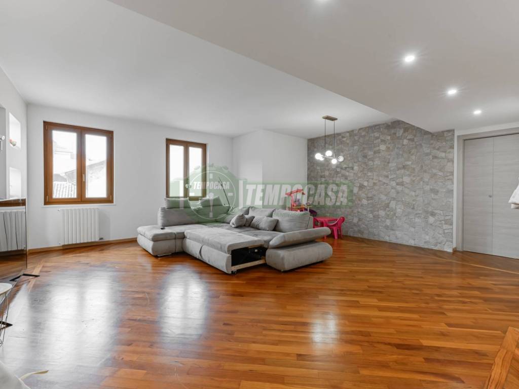 appartamento in vendita a Roncello