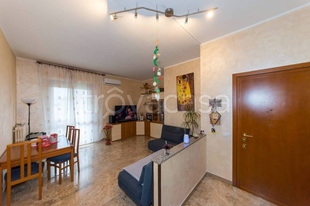 appartamento in vendita a Roncello