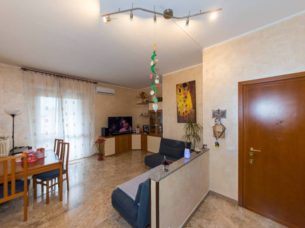 appartamento in vendita a Roncello