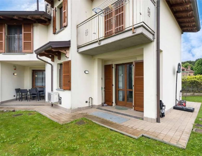 casa indipendente in vendita a Roncello