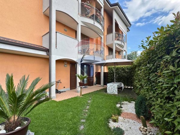 appartamento in vendita a Roncello
