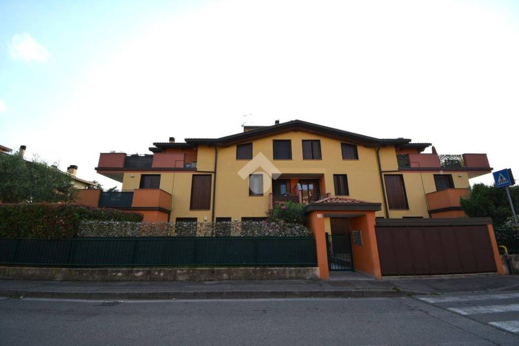 appartamento in vendita a Roncello
