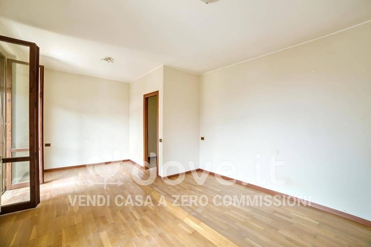appartamento in vendita a Roncello
