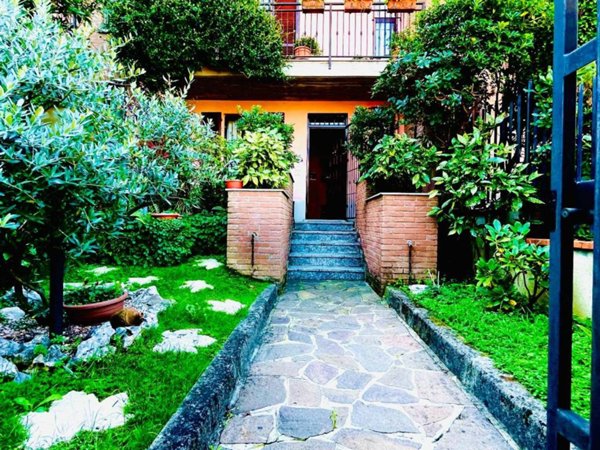 casa indipendente in vendita a Roncello