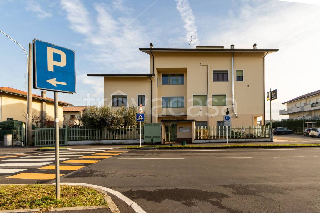 appartamento in vendita a Roncello