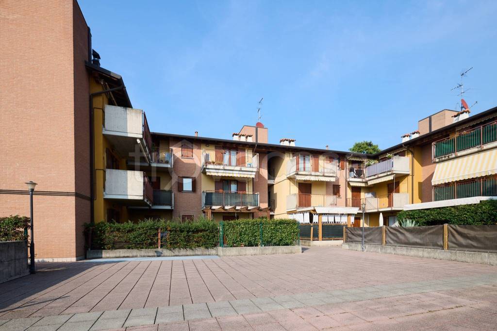 appartamento in vendita a Roncello