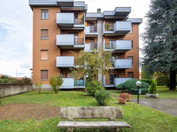 appartamento in vendita a Roncello