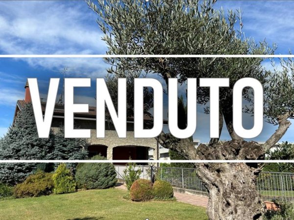 casa indipendente in vendita a Roncello