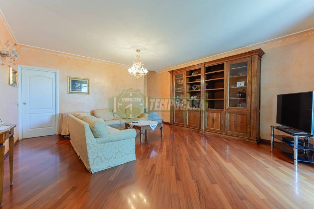 casa indipendente in vendita a Roncello