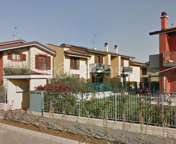 appartamento in vendita a Roncello