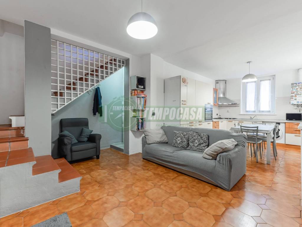 appartamento in vendita a Roncello