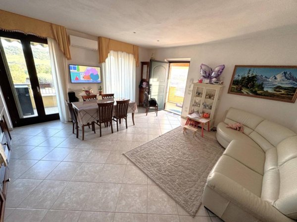 appartamento in vendita ad Altidona in zona Marina di Altidona