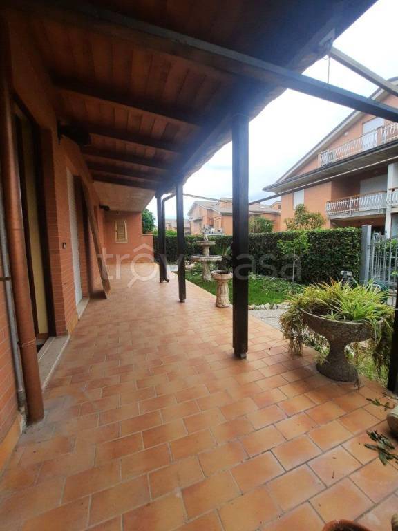 appartamento in vendita ad Altidona in zona Marina di Altidona