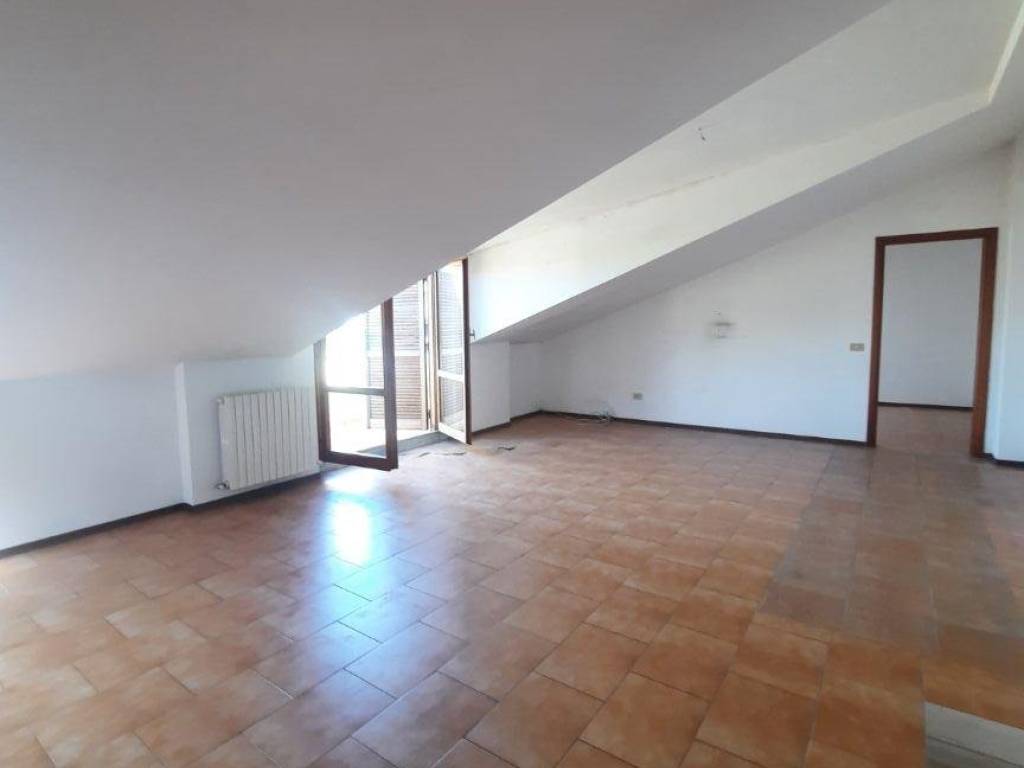 appartamento in vendita ad Altidona in zona Marina di Altidona