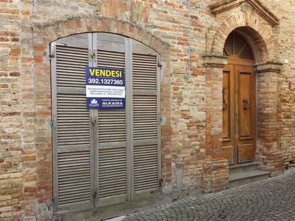 casa indipendente in vendita ad Altidona