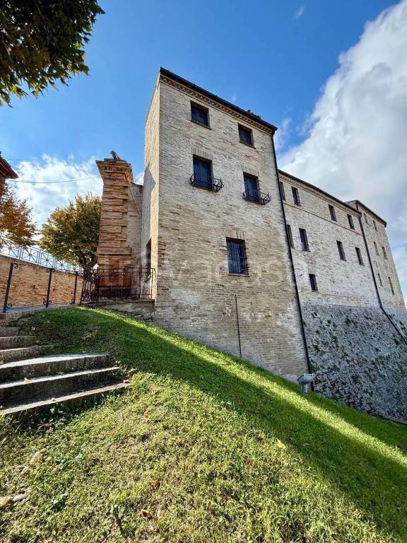 casa indipendente in vendita ad Altidona