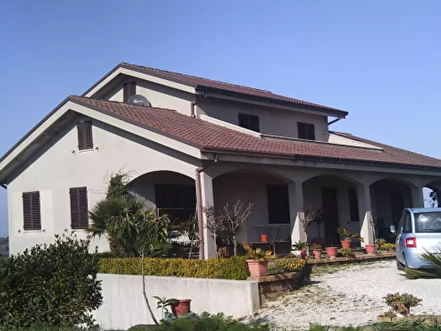 casa indipendente in vendita ad Altidona