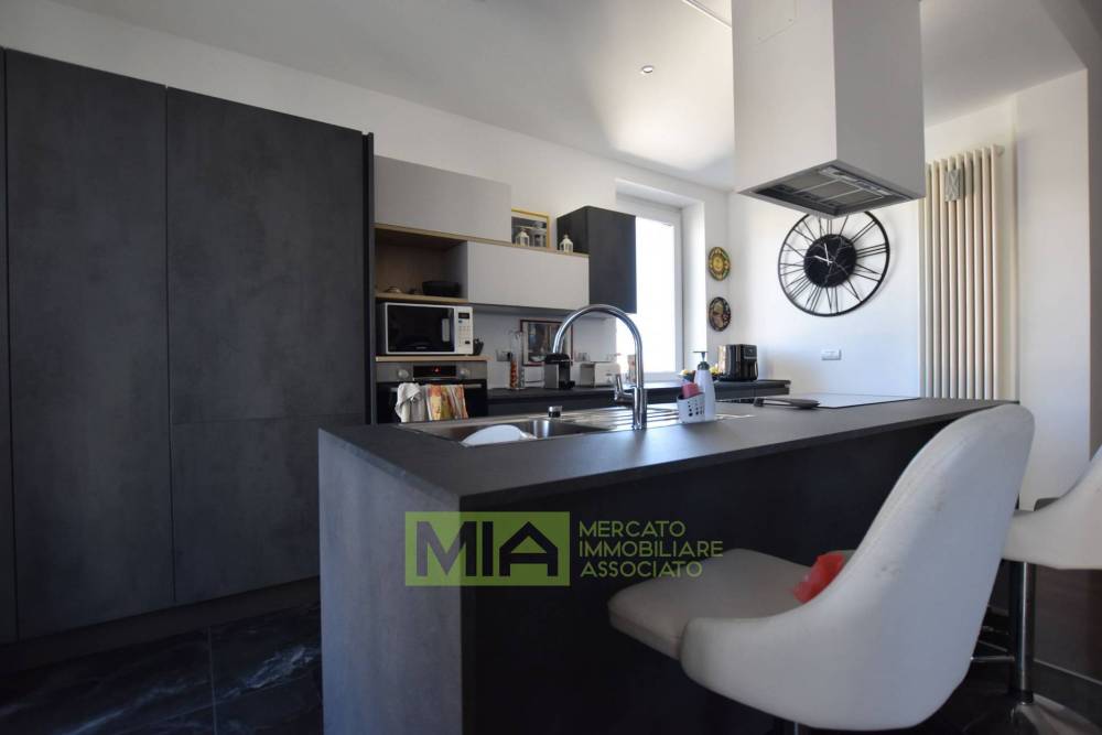 appartamento in vendita ad Altidona in zona Marina di Altidona