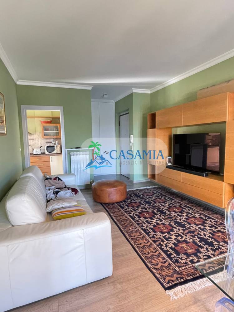 appartamento in vendita ad Altidona in zona Marina di Altidona