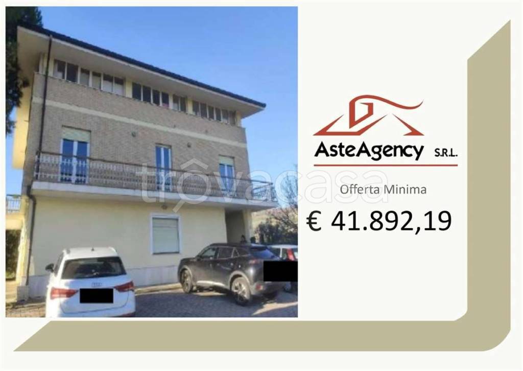 appartamento in vendita ad Altidona in zona Marina di Altidona