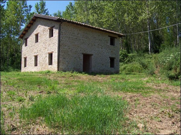 casa indipendente in vendita ad Amandola
