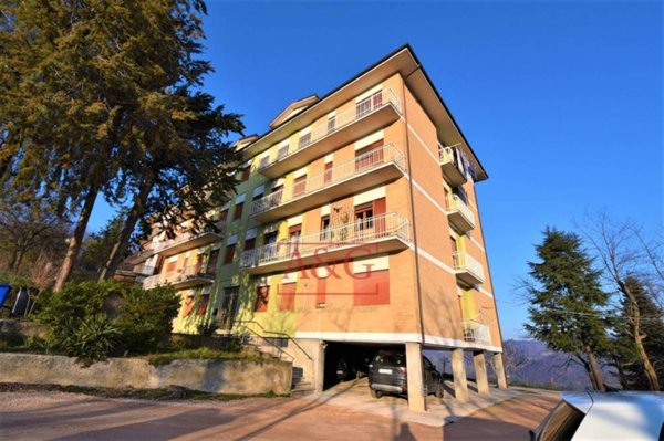 appartamento in vendita ad Amandola in zona Colle San Fortunato