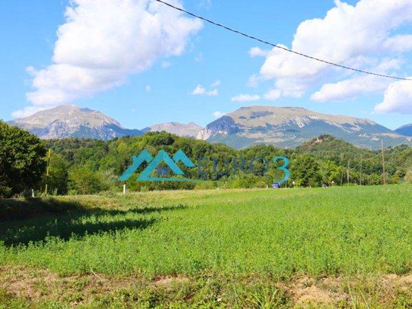 terreno agricolo in vendita ad Amandola