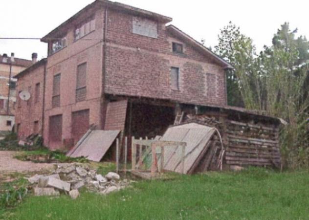 casa indipendente in vendita ad Amandola in zona Casa Tasso