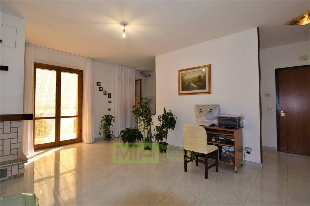 appartamento in vendita ad Amandola