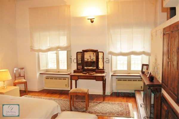 casa indipendente in vendita ad Amandola