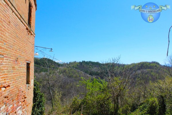 casa indipendente in vendita ad Amandola