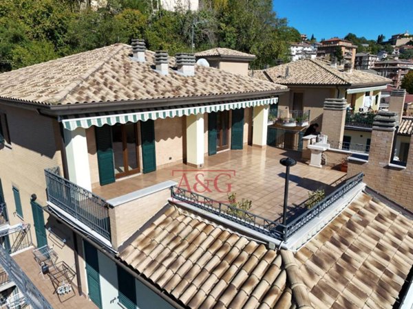 appartamento in vendita ad Amandola in zona Colle San Fortunato